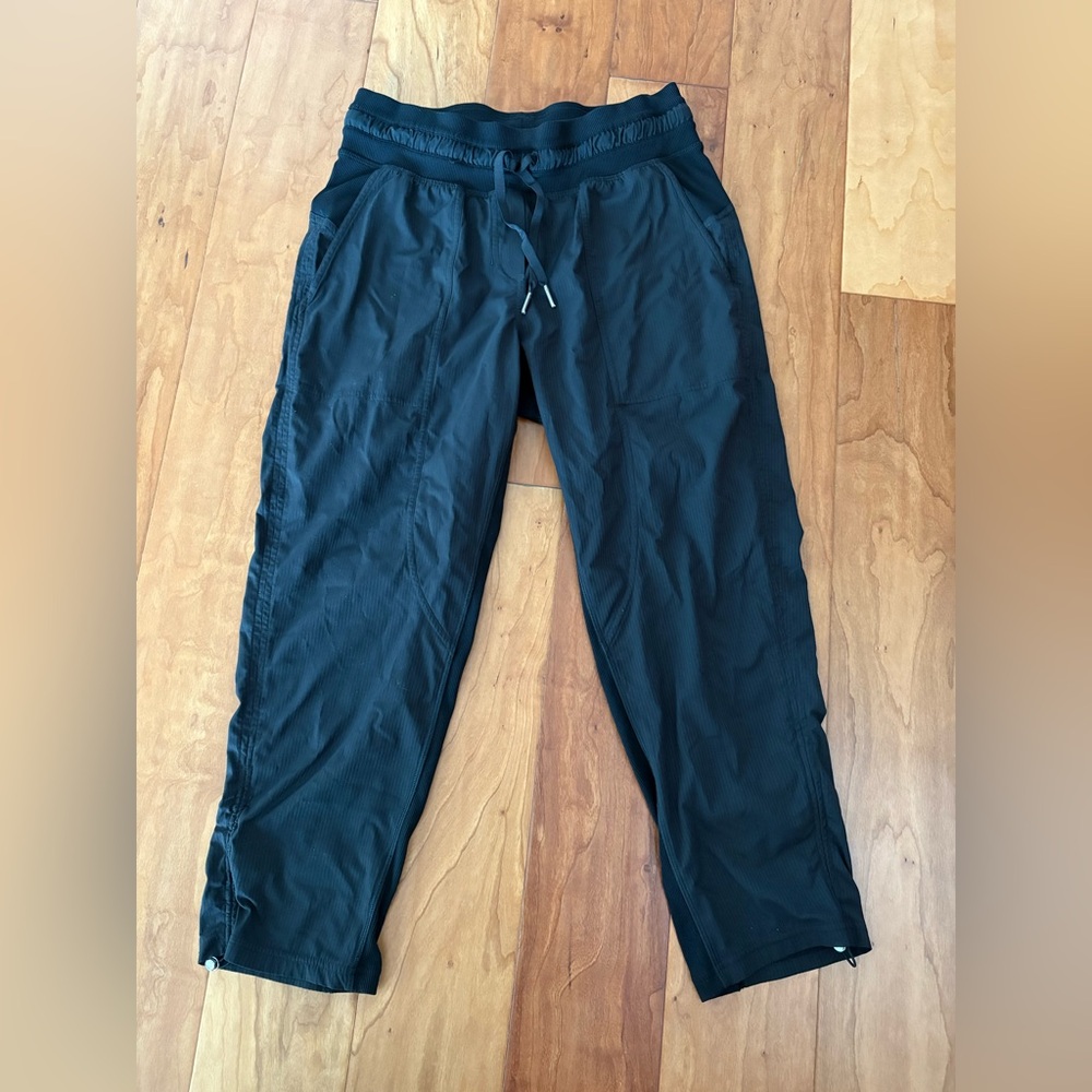 Lulu dance studio crop blk 6